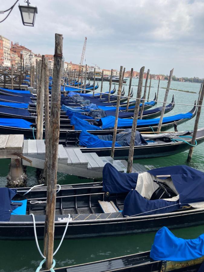 Venice Venezia ,Ghetto,Biennale, Campo Maddalena Exteriör bild